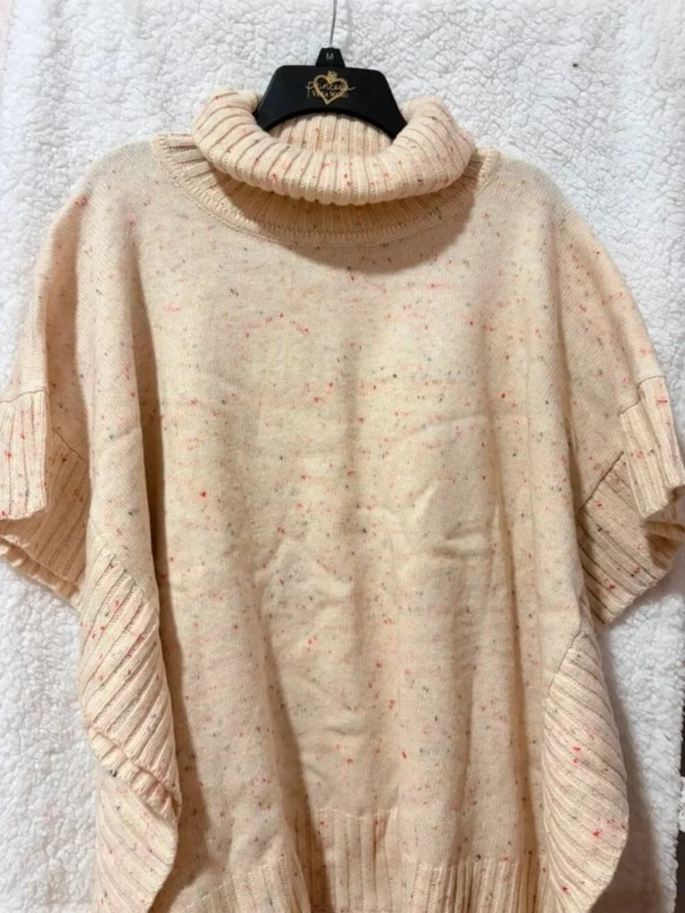 NWT Ann Taylor LOFT Size Medium Large Cream Speckle Knit Poncho Sweater NEW
